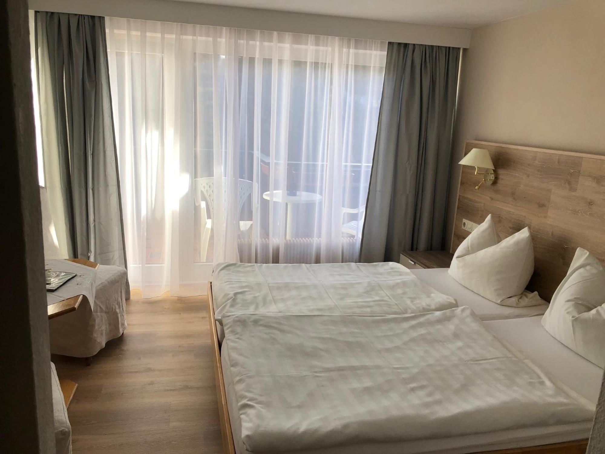 Hotel Breitenbacher Hof Waldachtal Buitenkant foto