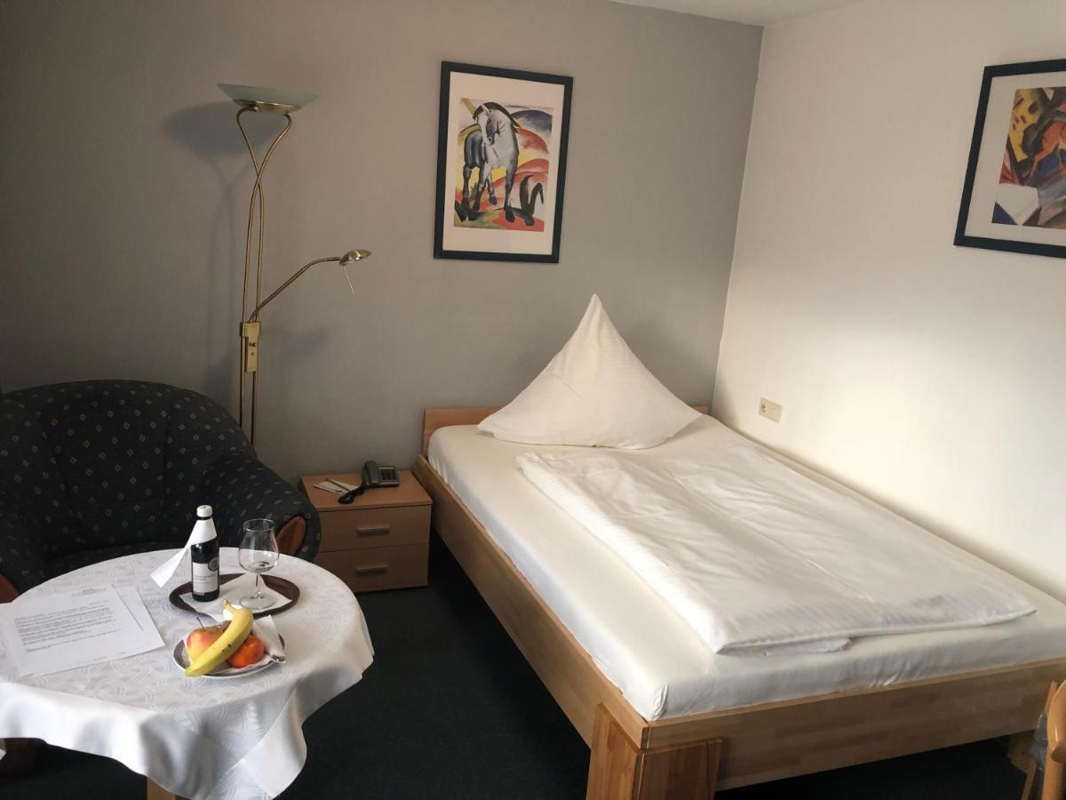 Hotel Breitenbacher Hof Waldachtal Buitenkant foto